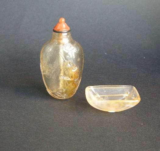 Carved rock crystal snuff bottle of a sage and a bat - Master of the rustic crystalwith his cup